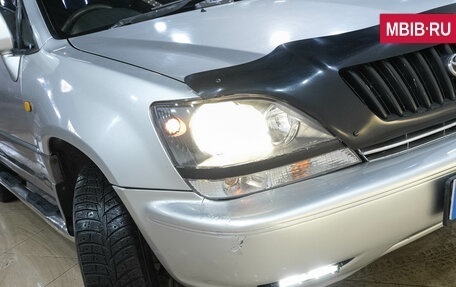 Toyota Harrier, 1998 год, 869 000 рублей, 10 фотография