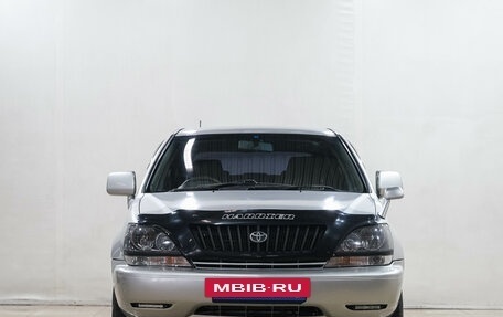 Toyota Harrier, 1998 год, 869 000 рублей, 2 фотография
