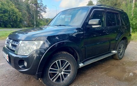 Mitsubishi Pajero IV, 2013 год, 2 400 000 рублей, 2 фотография