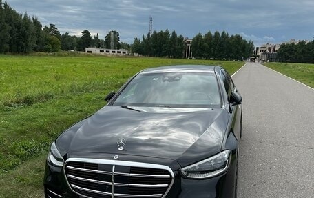 Mercedes-Benz S-Класс, 2023 год, 13 300 000 рублей, 2 фотография