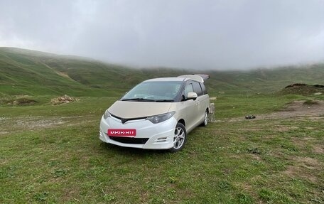 Toyota Estima III рестайлинг -2, 2006 год, 1 150 000 рублей, 3 фотография