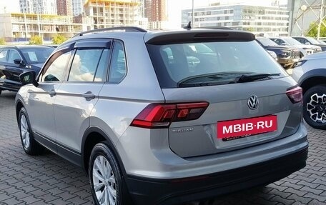 Volkswagen Tiguan II, 2018 год, 2 119 000 рублей, 6 фотография