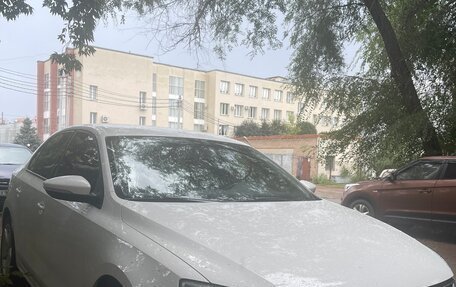Volkswagen Jetta VI, 2015 год, 900 000 рублей, 1 фотография