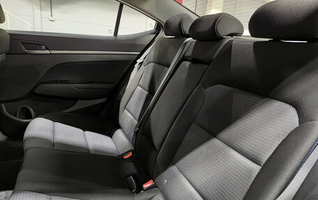 Hyundai Elantra VI рестайлинг, 2017 год, 1 365 000 рублей, 16 фотография