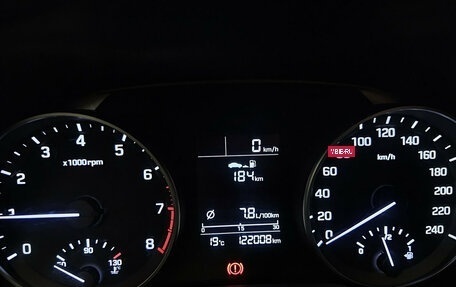 Hyundai Elantra VI рестайлинг, 2017 год, 1 365 000 рублей, 17 фотография