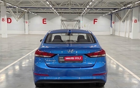 Hyundai Elantra VI рестайлинг, 2017 год, 1 365 000 рублей, 10 фотография