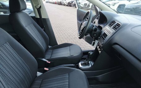 Volkswagen Polo VI (EU Market), 2018 год, 1 364 000 рублей, 14 фотография