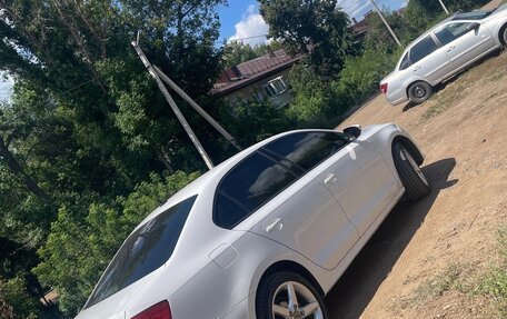 Volkswagen Jetta VI, 2015 год, 900 000 рублей, 2 фотография