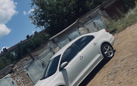 Volkswagen Jetta VI, 2015 год, 900 000 рублей, 6 фотография