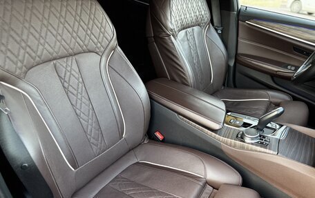 BMW 5 серия, 2019 год, 3 950 000 рублей, 11 фотография