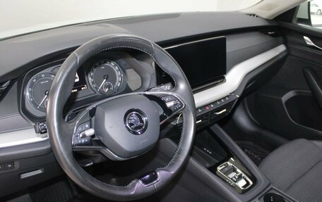 Skoda Octavia IV, 2021 год, 2 349 900 рублей, 9 фотография