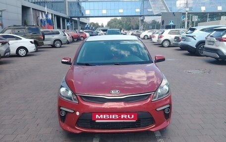 KIA Rio IV, 2018 год, 700 000 рублей, 3 фотография