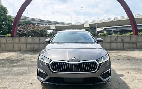 Skoda Octavia IV, 2022 год, 2 250 000 рублей, 2 фотография