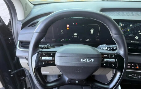 KIA Carnival, 2024 год, 4 020 111 рублей, 6 фотография