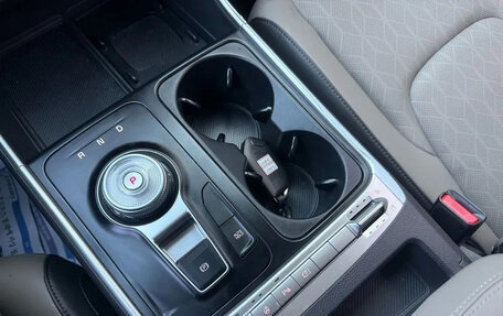 KIA Carnival, 2024 год, 4 020 111 рублей, 9 фотография