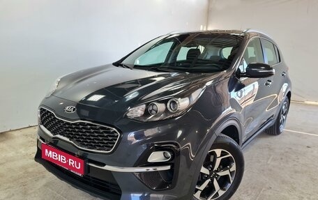 KIA Sportage IV рестайлинг, 2019 год, 2 350 000 рублей, 1 фотография