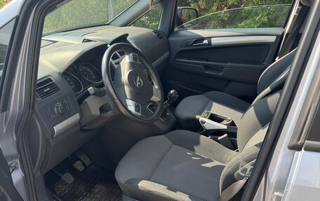 Opel Zafira B, 2010 год, 745 000 рублей, 9 фотография