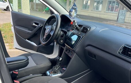 Volkswagen Polo VI (EU Market), 2012 год, 750 000 рублей, 9 фотография