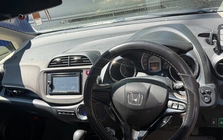 Honda Fit Shuttle I рестайлинг, 2012 год, 850 000 рублей, 31 фотография