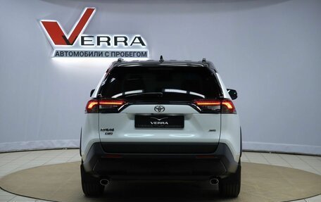 Toyota RAV4, 2022 год, 4 150 000 рублей, 6 фотография