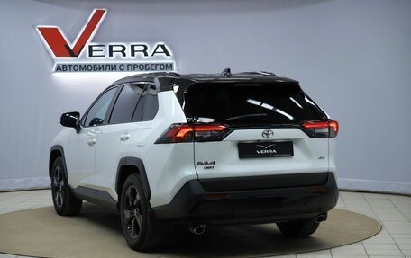 Toyota RAV4, 2022 год, 4 150 000 рублей, 7 фотография