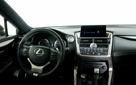 Lexus NX I, 2017 год, 2 660 000 рублей, 12 фотография