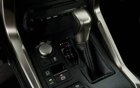 Lexus NX I, 2017 год, 2 660 000 рублей, 11 фотография