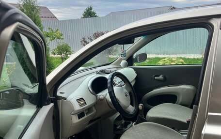 Nissan Micra III, 2004 год, 350 000 рублей, 10 фотография