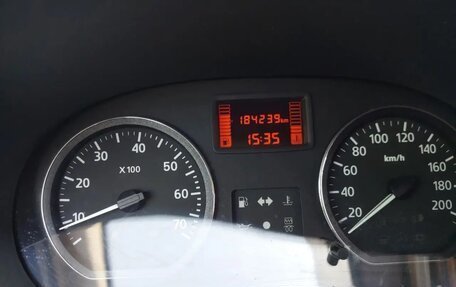 Renault Sandero I, 2014 год, 650 000 рублей, 5 фотография