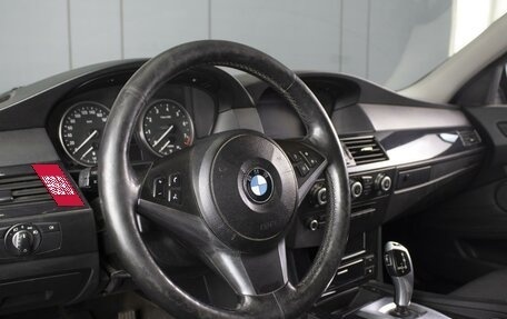BMW 5 серия, 2009 год, 1 590 000 рублей, 15 фотография