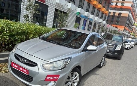 Hyundai Solaris II рестайлинг, 2012 год, 630 000 рублей, 1 фотография