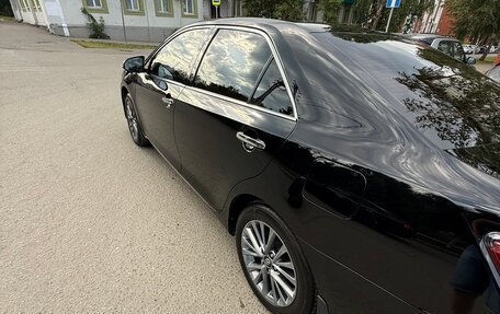 Toyota Camry, 2016 год, 2 350 000 рублей, 8 фотография