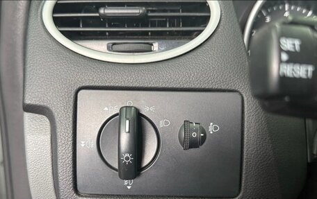 Ford Focus II рестайлинг, 2010 год, 595 000 рублей, 9 фотография
