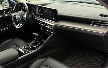 KIA K5, 2021 год, 2 390 000 рублей, 12 фотография