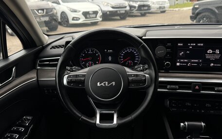 KIA K5, 2021 год, 2 390 000 рублей, 16 фотография