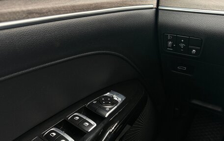 KIA K5, 2021 год, 2 390 000 рублей, 21 фотография