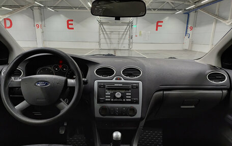 Ford Focus II рестайлинг, 2006 год, 460 000 рублей, 17 фотография