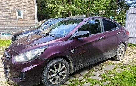 Hyundai Solaris II рестайлинг, 2011 год, 350 000 рублей, 17 фотография