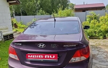 Hyundai Solaris II рестайлинг, 2011 год, 350 000 рублей, 15 фотография