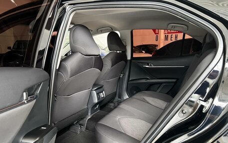 Toyota Camry, 2022 год, 2 250 000 рублей, 7 фотография