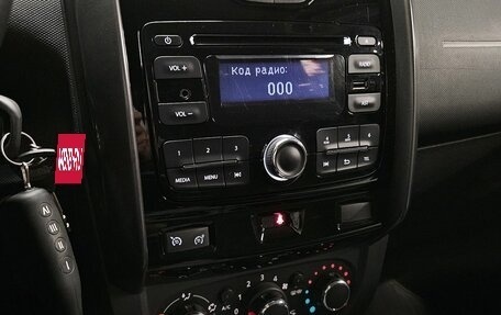 Renault Duster I рестайлинг, 2017 год, 1 370 000 рублей, 17 фотография