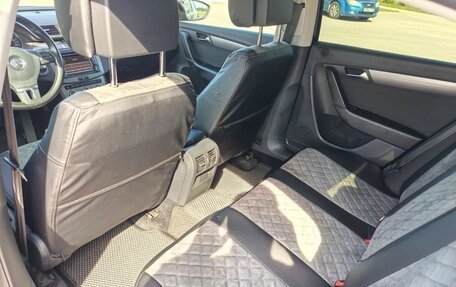 Volkswagen Passat B7, 2012 год, 1 050 000 рублей, 13 фотография