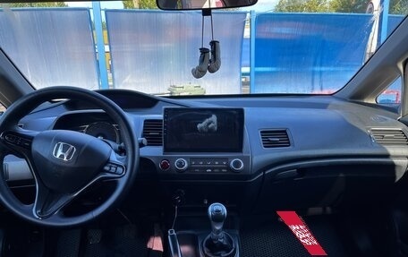 Honda Civic VIII, 2009 год, 750 000 рублей, 6 фотография