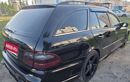 Mercedes-Benz E-Класс, 2003 год, 600 000 рублей, 2 фотография