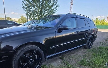Mercedes-Benz E-Класс, 2003 год, 600 000 рублей, 5 фотография