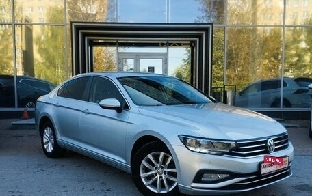 Volkswagen Passat B8 рестайлинг, 2020 год, 2 359 000 рублей, 3 фотография