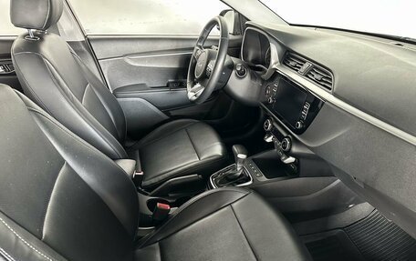 KIA Rio IV, 2021 год, 1 800 000 рублей, 10 фотография