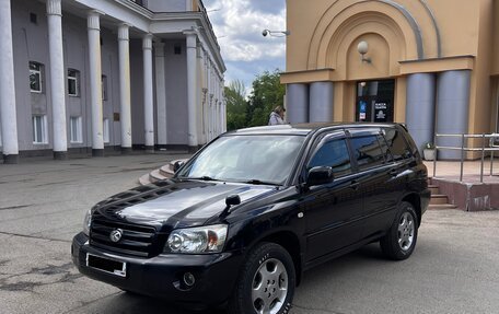 Toyota Kluger I, 2005 год, 1 250 000 рублей, 3 фотография