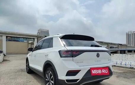 Volkswagen T-Roc I, 2025 год, 2 000 000 рублей, 6 фотография