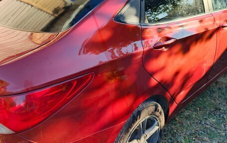 Hyundai Solaris II рестайлинг, 2013 год, 580 000 рублей, 4 фотография